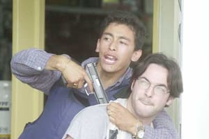 La toma de rehenes que paralizó al país: un fotógrafo con un arma en la cabeza y una maniobra que resolvió todo