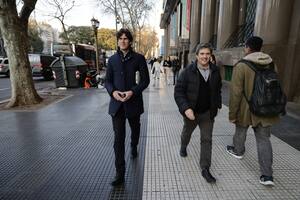 Martín Lousteau a la salida de la reunión de la comisión bicameral de Inteligencia