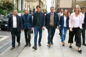 Jorge Macri y Martín Lousteau finalmente se mostraron juntos en el último día de campaña