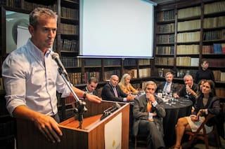 El oficialismo se prepara para defender a Adorni en el Congreso y no descarta la presencia de Milei