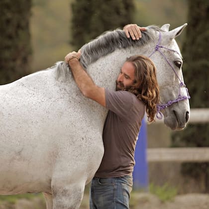Martín Ochoteco, el encantador de caballos, en acción