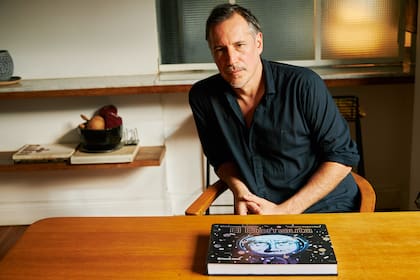 Martín Oesterheld, nieto del creador de "El Eternauta", dio este año charlas en escuelas y ferias del libro de todo el país