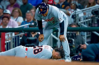 Martín Pérez lanza 5 entradas sin carreras y los Bravos vencen 5-2 a los Tigres