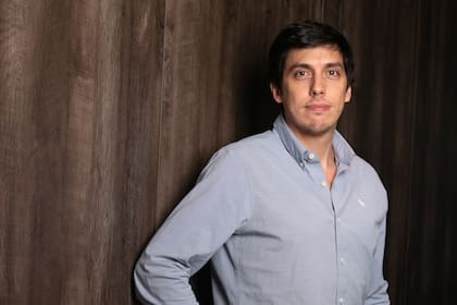 Martín Reydo: "Hace falta una política de desarrollo productivo ambiciosa y bien financiada. Esa política que amplíe la matriz productiva de la isla podría tener al menos cinco ejes sectoriales: turismo, economía del conocimiento, energía y petroquímica, infraestructura portuaria y polo logístico Antártico y polo académico y científico”