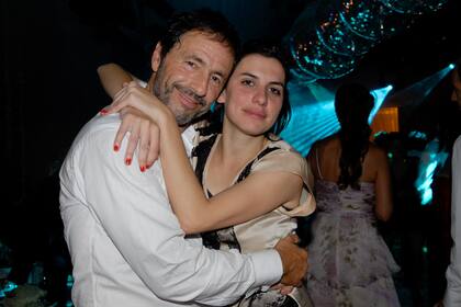 Martín Seefeld, íntimo del novio, bailó con Gimena Macri.