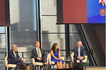 Martín Varsavsky (fundador de Prelude Fertility/Inception), Andrew McDonald (presidente y COO de Uber), Lynn Martin (presidenta del New York Stock Exchange) y Jim Fitterling (chairman y CEO de Dow)