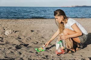 Beach cleaners: por qué limpiar playas está de moda
