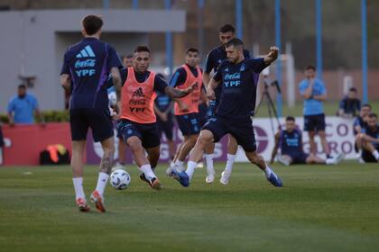 Martínez participó del entrenamiento de la selección argentina de este miércoles en el predio de la AFA, de cara al partido del jueves contra Paraguay