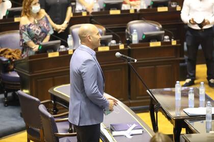Martiniano Molina jura en la Cámara de Diputados de la Provincia de Buenos Aires