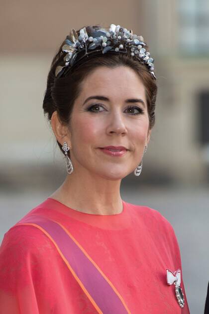 Mary "desfiló" su tiara en el casamiento de la princesa Magdalena de Suecia con el financiero Christopher Paul O´Neill en 2013.