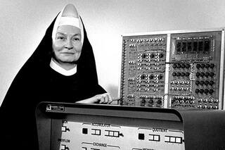 Mary Keller. La religiosa católica que recibió uno de los dos primeros títulos en ciencias de la computación del mundo