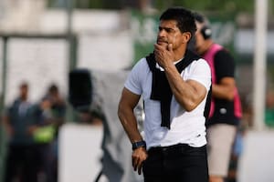 Riquelme despidió a Hugo Ibarra: a nueve días del debut en la Copa, el Xeneize busca un nuevo DT