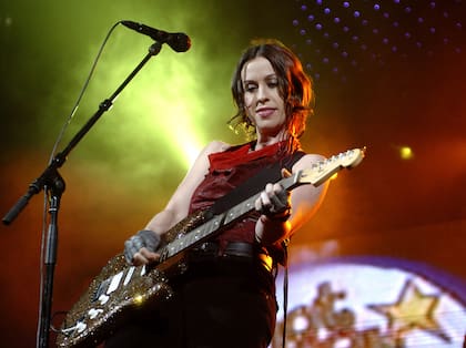 Más allá de sus múltiples intereses, la música sigue siendo la actividad central de Alanis Morissette