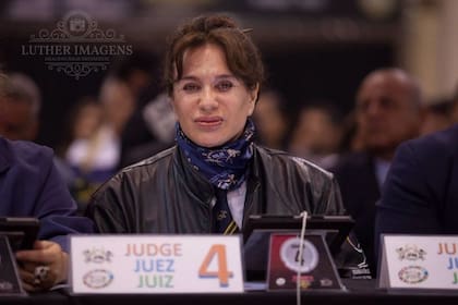 "Más allá del físico, entrenar era una forma de libertad y de romper moldes". (Instagram @cris_musumecicoach)