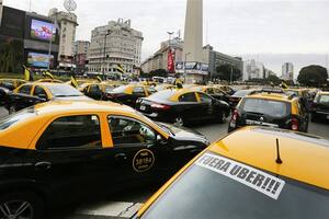 Caos de tránsito en el centro porteño y los accesos a la Ciudad