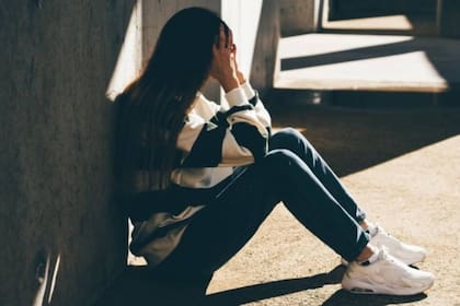 Más de 25 niñas y adolescentes oriundas de la pequeña localidad de Almendralejo, fueron víctimas de un caso que conmocionó a España en los últimos días. Sus fotos fueron tomadas de las redes sociales para luego ser “desnudadas” mediante una aplicación de inteligencia artificial.