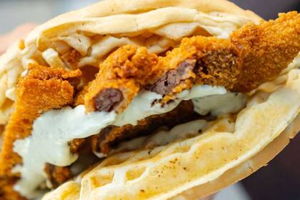 Más de 35 puestos con milanesas de todos los estilos