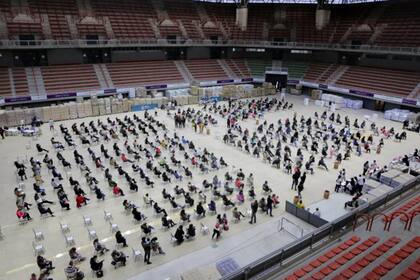 Más de 35.000 docentes y no docentes fueron vacunados en Mendoza