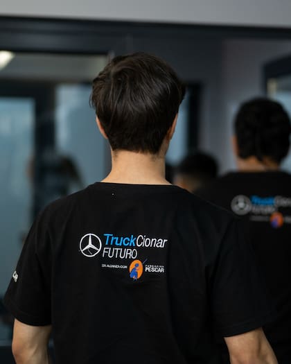 Más de 41 jóvenes, 16 concesionarios y un impacto social tangible: así es TruckCionar Futuro, un proyecto que impulsa generaciones.