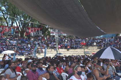 Más de 5000 referentes piqueteros participaron de modo presencial y virtual en el cuarto Plenario Nacional