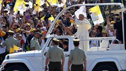 Más de 400.000 personas asistieron a la misa del papa Francisco en O'Higgins, Chile