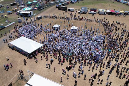 Más de 700 Kyle se juntaron para batir el récord mundial de personas con el mismo nombre