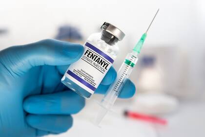 Más de 75.000 personas murieron por sobredosis de fentanilo en EE.UU. en 2023, según datos oficiales citados en la ley de Florida