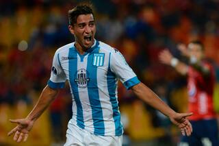 Opciones para Russo. Boca anunció la llegada de Pulpo González