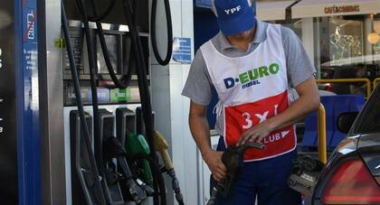 Los combustibles aumentan un 9% promedio desde este miércoles.