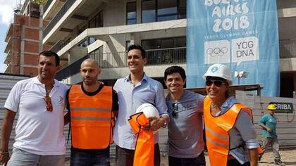 Mascherano en las obras de la Villa Olímpica