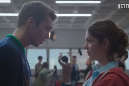 Masini y Amorós, como Julio e Irene en Todas las veces que nos enamoramos (Foto: Captura de video)