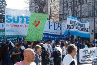 Los docentes pidieron aumento y más recursos para las escuelas