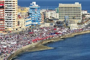 Trump impuso nuevas sanciones destinadas a asfixiar el régimen de Cuba