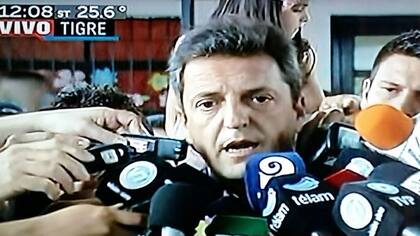 Massa anunció que leerá un comunicado cerca de las 19.30