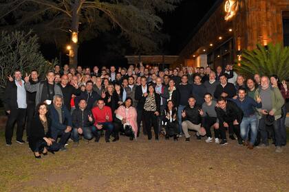 Massa con sindicalistas en la cena en Córdoba.