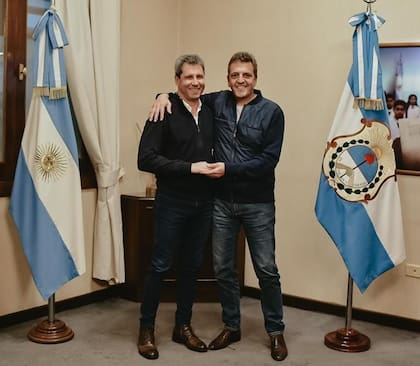 Massa con Uñac, anoche en la provincia cuyana