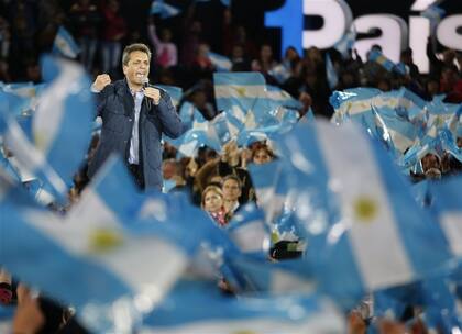 Massa hizo una fuerte apuesta con su acto en Tigre