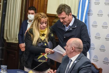 Massa se reunió con familiares de víctimas de accidentes de tránsito y criticó a la Justicia