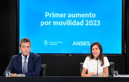 Massa y Raverta anunciaron el aumento de las jubilaciones y pensiones