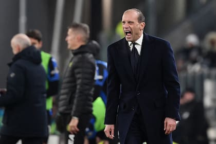 Massimiliano Allegri confirmó que seguirá siendo el entrenador de Juventus.