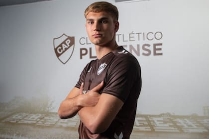 Mateo Pellegrino se sumó a Platense a mediados de 2023 y está a punto de darle un título histórico