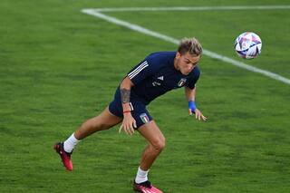 Un distendido torneo de tiros libres como previa al partido en el que puede alcanzar un récord... en Italia