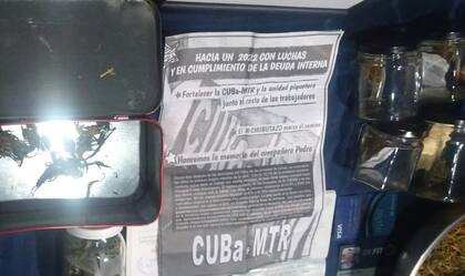 Material del Movimiento Teresa Rodríguez encontrado en el allanamiento