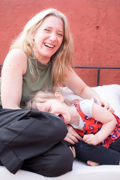 “Maternar siempre es posible, el tema es de qué forma", dice la escritora y periodista Violeta Gorodischer
