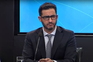 Sobreseen a Tombolini y a otros exfuncionarios por denuncias de coimas para habilitar importaciones