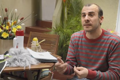 Matías, carrocero de ley y uno de los organizadores de los tours por el barrio.