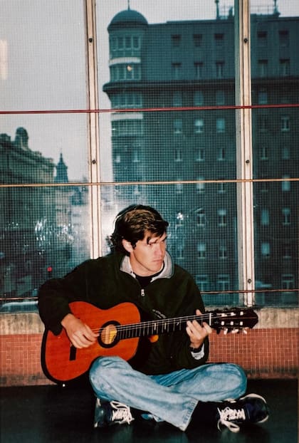 Matías Hilaire, luego CEO de The App Master, durante su viaje por Europa