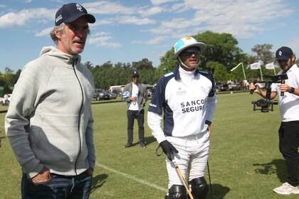 Matías Mac Donough y Adolfo Cambiaso, quien eligió a aquel para ser el director técnico de La Dolfina.