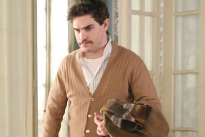 Matías Mayer como Gallo