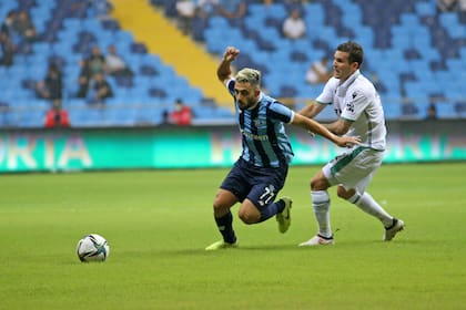 Matías "Monito" Vargas, uno de los argentinos que juega en Adana Demirspor de Turquía